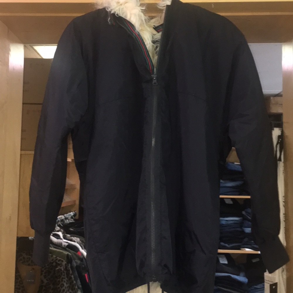 NWT RD style black Parker zipper coat